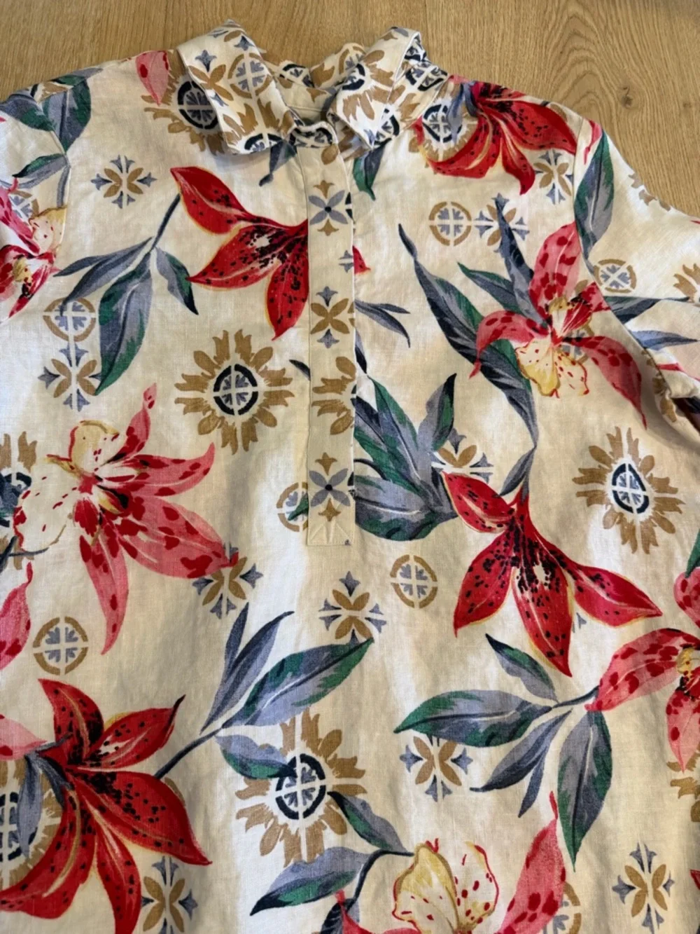 Chico’s Linen Floral Popover Shirt Dress Size 10 US Resort Wear Coastal Beach - Picture 7 of 9